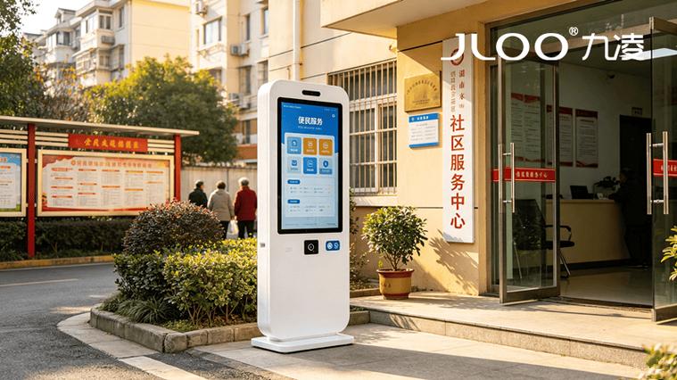 九凌JLOO 32寸户外广告机 以低功耗技术引领绿色商显新趋势